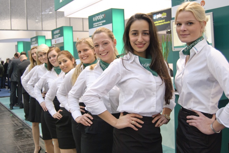 Messehostessen CeBIT 2012 - 03 